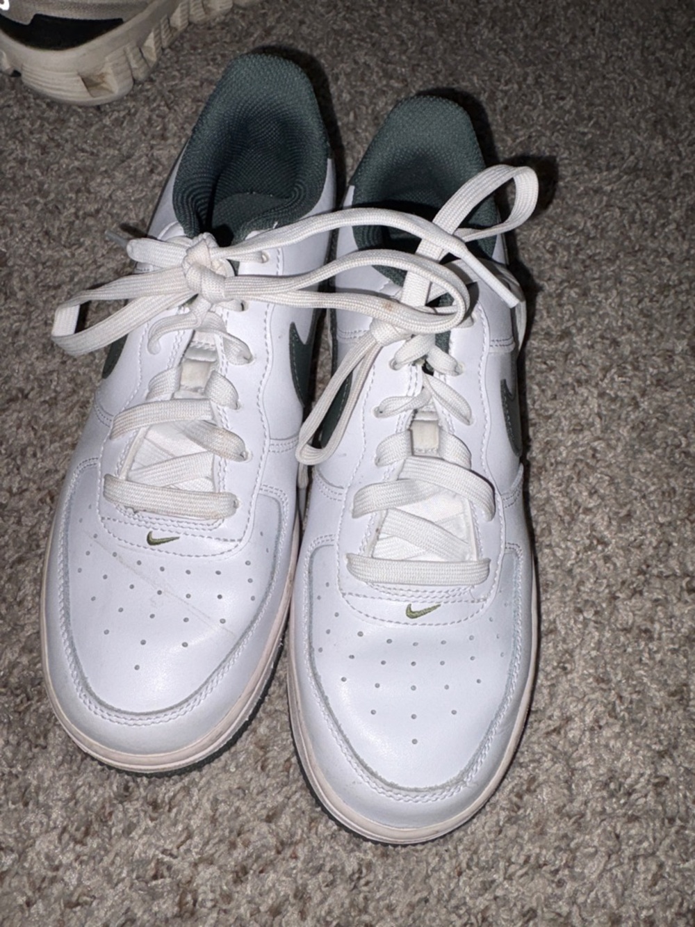 Nike White Leather Sneakers with Dark Green Details